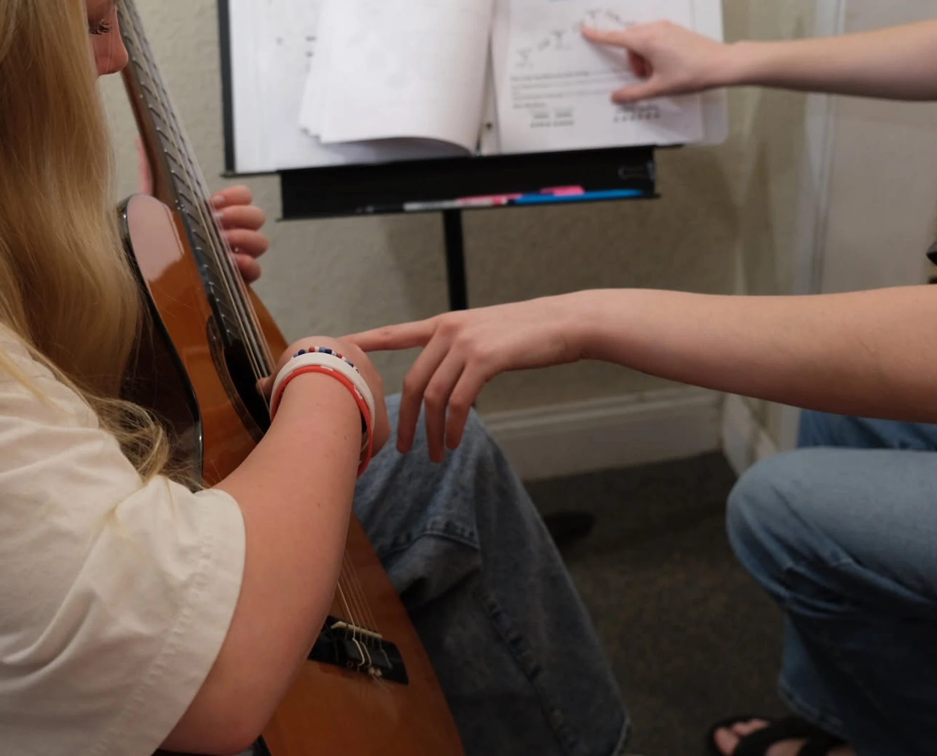6 Guitar
